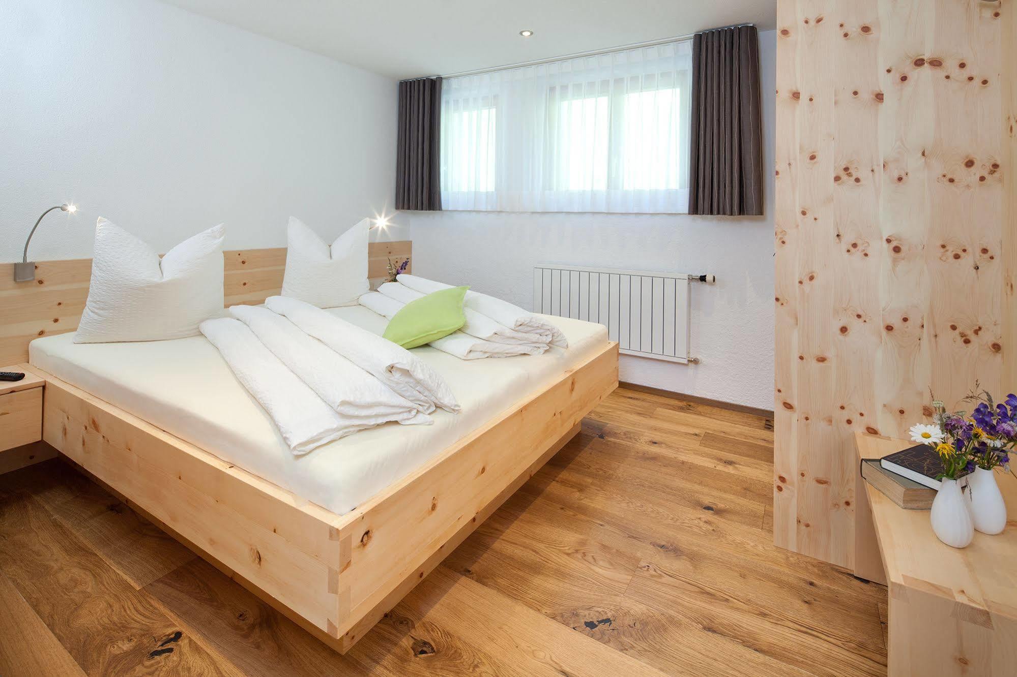 Aparthotel Brunnenhof Damuels Exterior photo